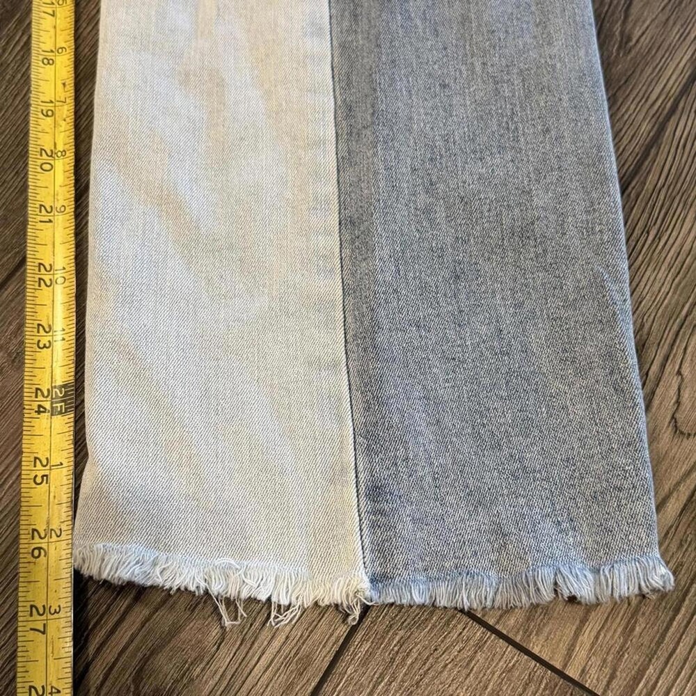 Almost Famous Two Tone High Rise Straight Leg Jeans Raw Hem Size 7 Colorblock - Picture 13 of 15